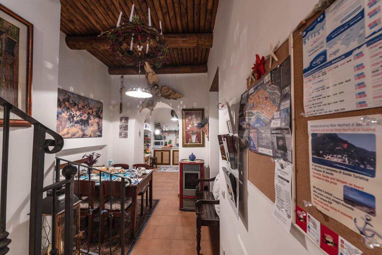 La Casa Degli Angeli Bed & Breakfast Salerno Bagian luar foto