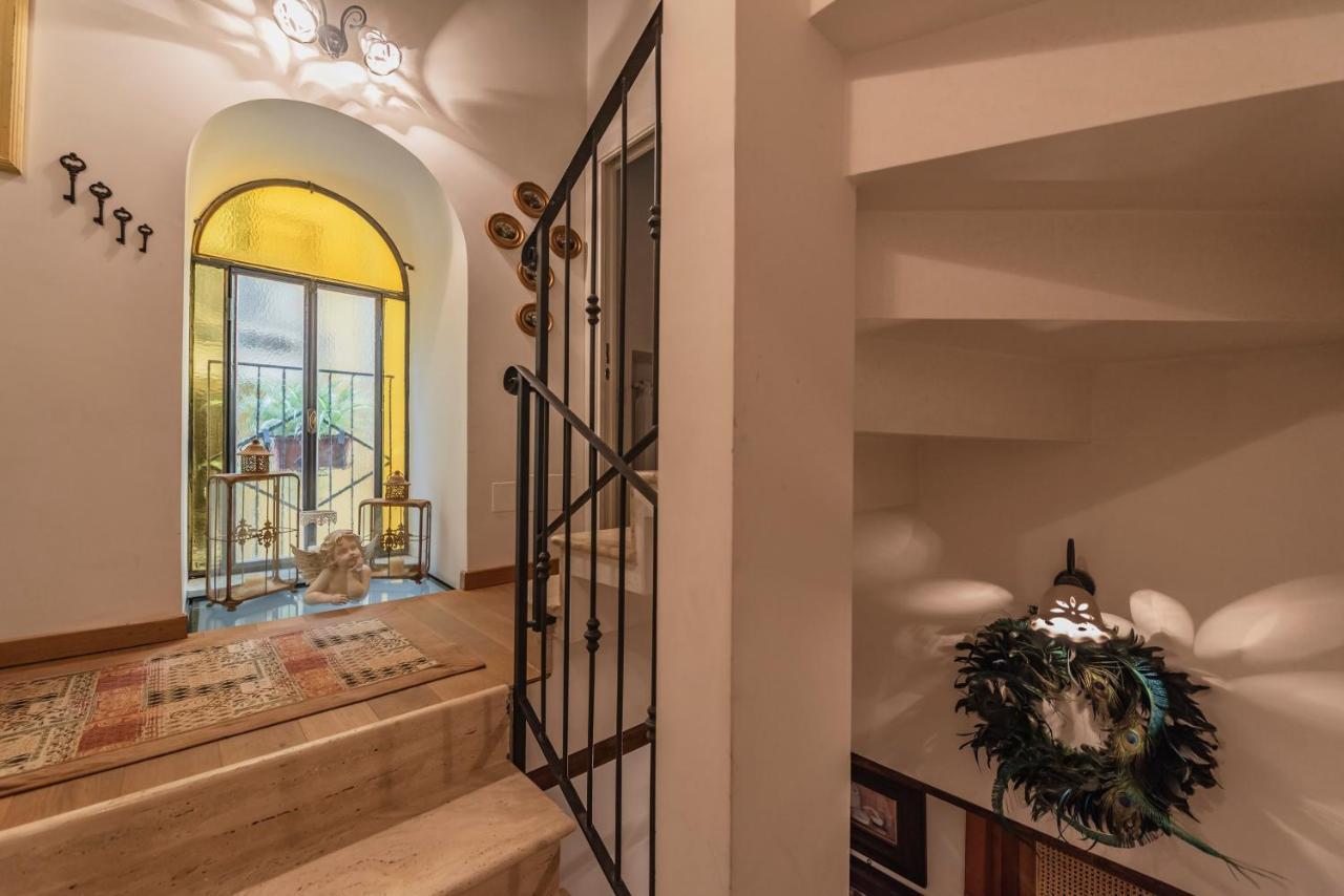 La Casa Degli Angeli Bed & Breakfast Salerno Bagian luar foto