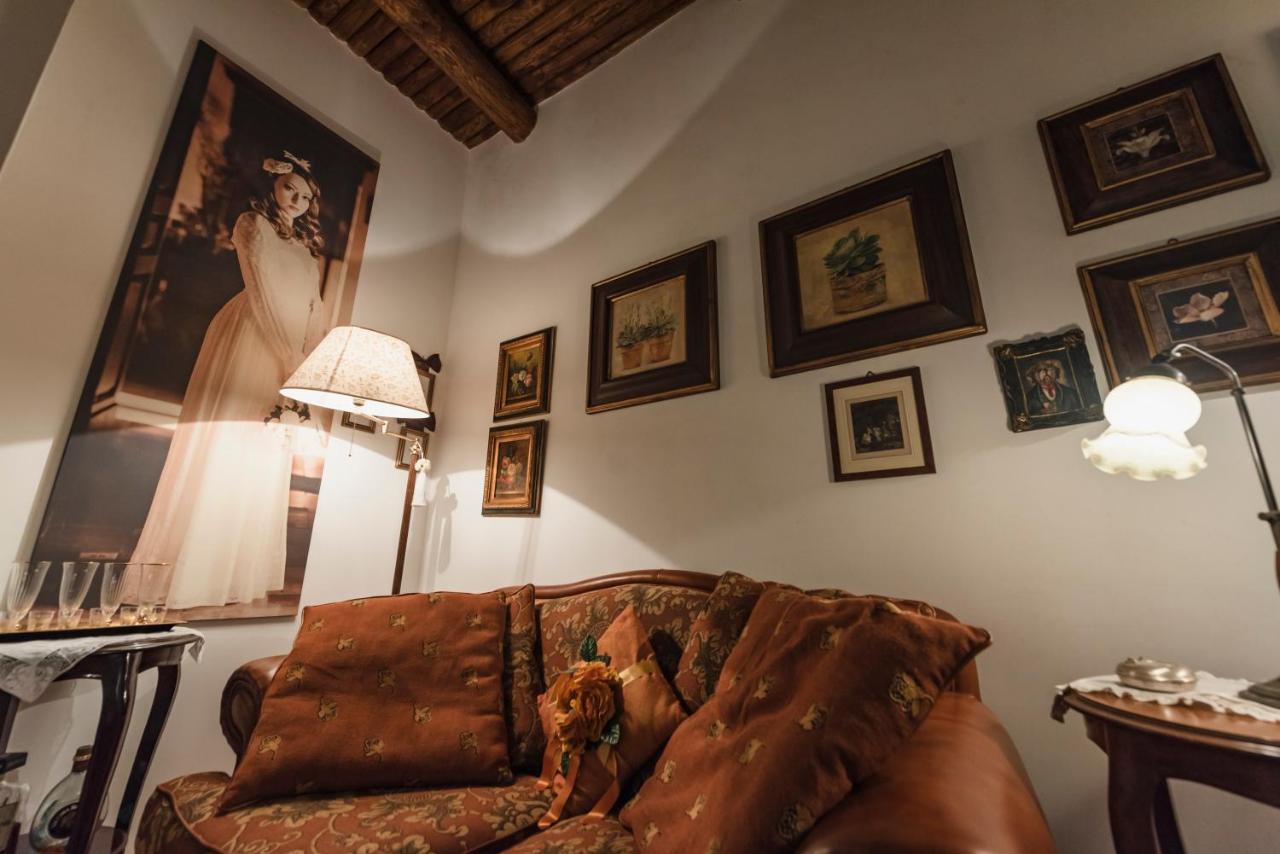 La Casa Degli Angeli Bed & Breakfast Salerno Bagian luar foto