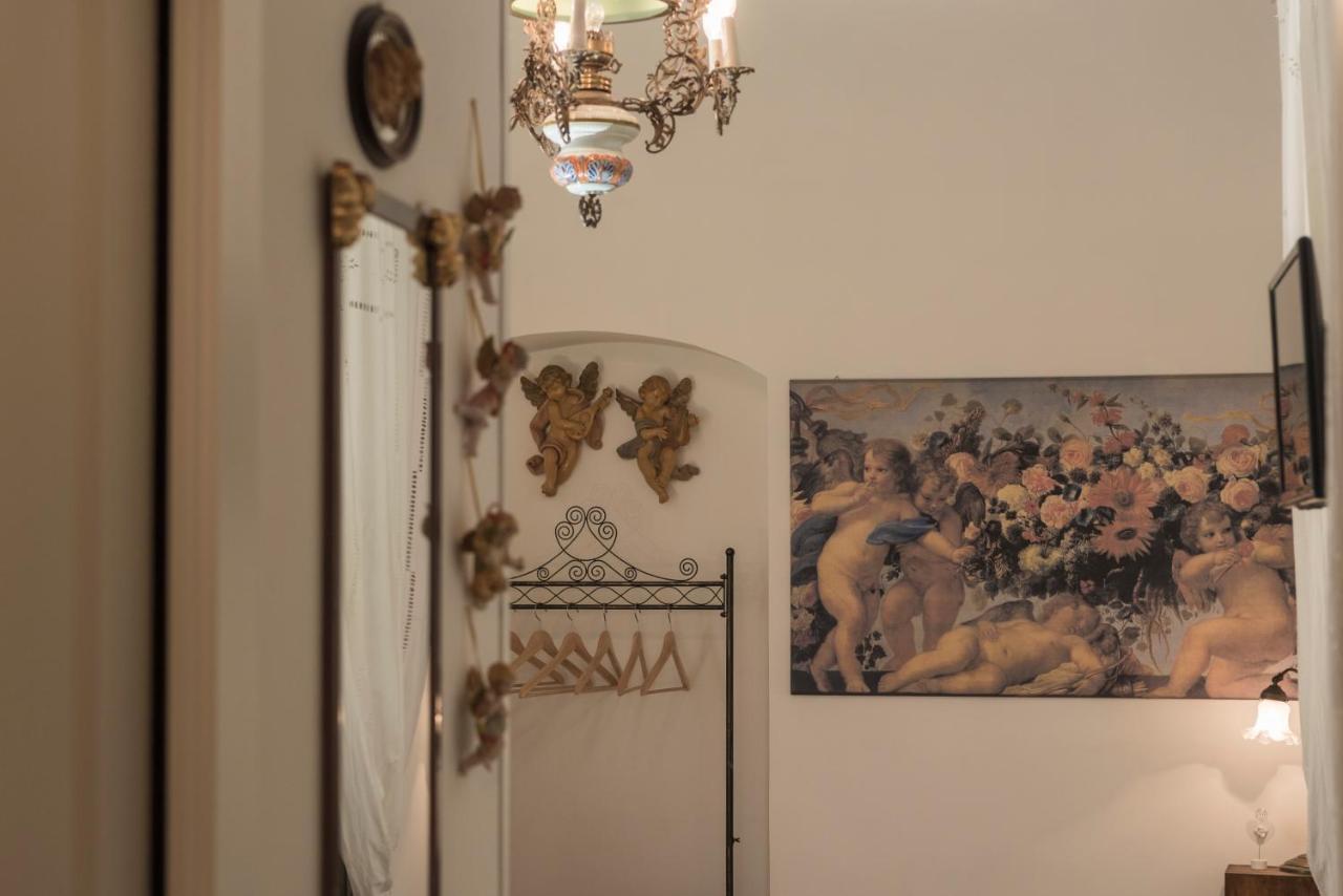 La Casa Degli Angeli Bed & Breakfast Salerno Bagian luar foto